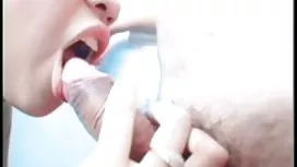 两个非常年轻的西班牙女孩三人组幸运