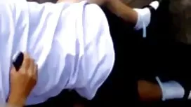 他妈的跟阿根廷女神一样，有着肥胖的屁股和狭窄的臀部