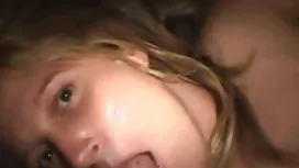 性爱三人与她的妹妹和最好的朋友（乱伦）
