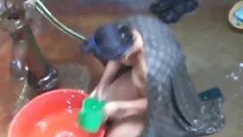 已婚的红头发和妓女被她的摩洛哥情人搞砸了