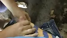 所以我睡觉的时候他妈的