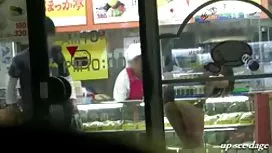 尼恩他妈的一个年轻的青少年 - 性丑闻