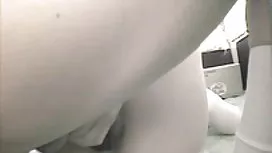 处女女生想成为色情女星（西班牙语）