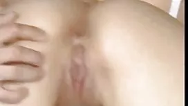 露西亚让我们在课堂上都是口交